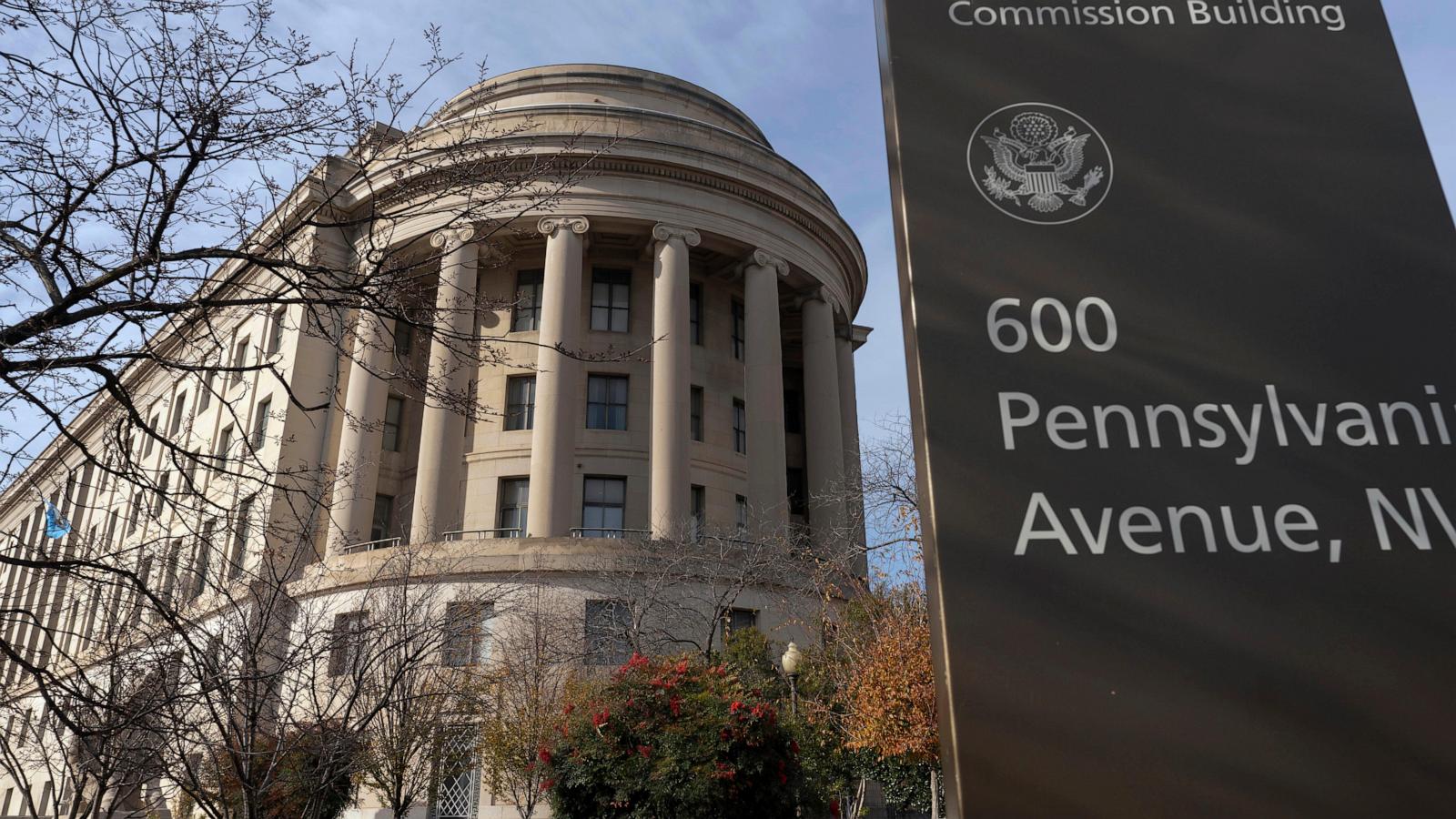 FTC Slams Hidden Fees: How the New Junk Fee Rule Saves You Money