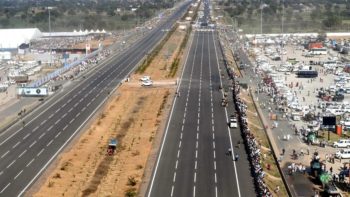 Madhya Pradesh's Lakhnadon-Raipur Expressway: A Six-Lane Highway to Economic Growth